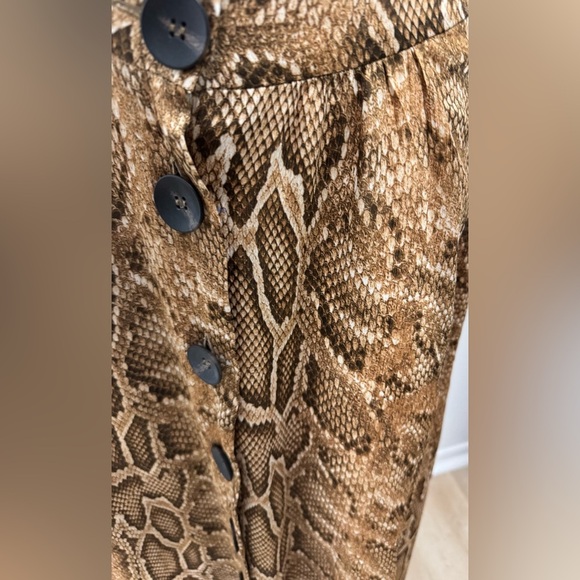 NWOT Zara Snake Print A-Line Button-Front Skirt - Picture 6 of 11